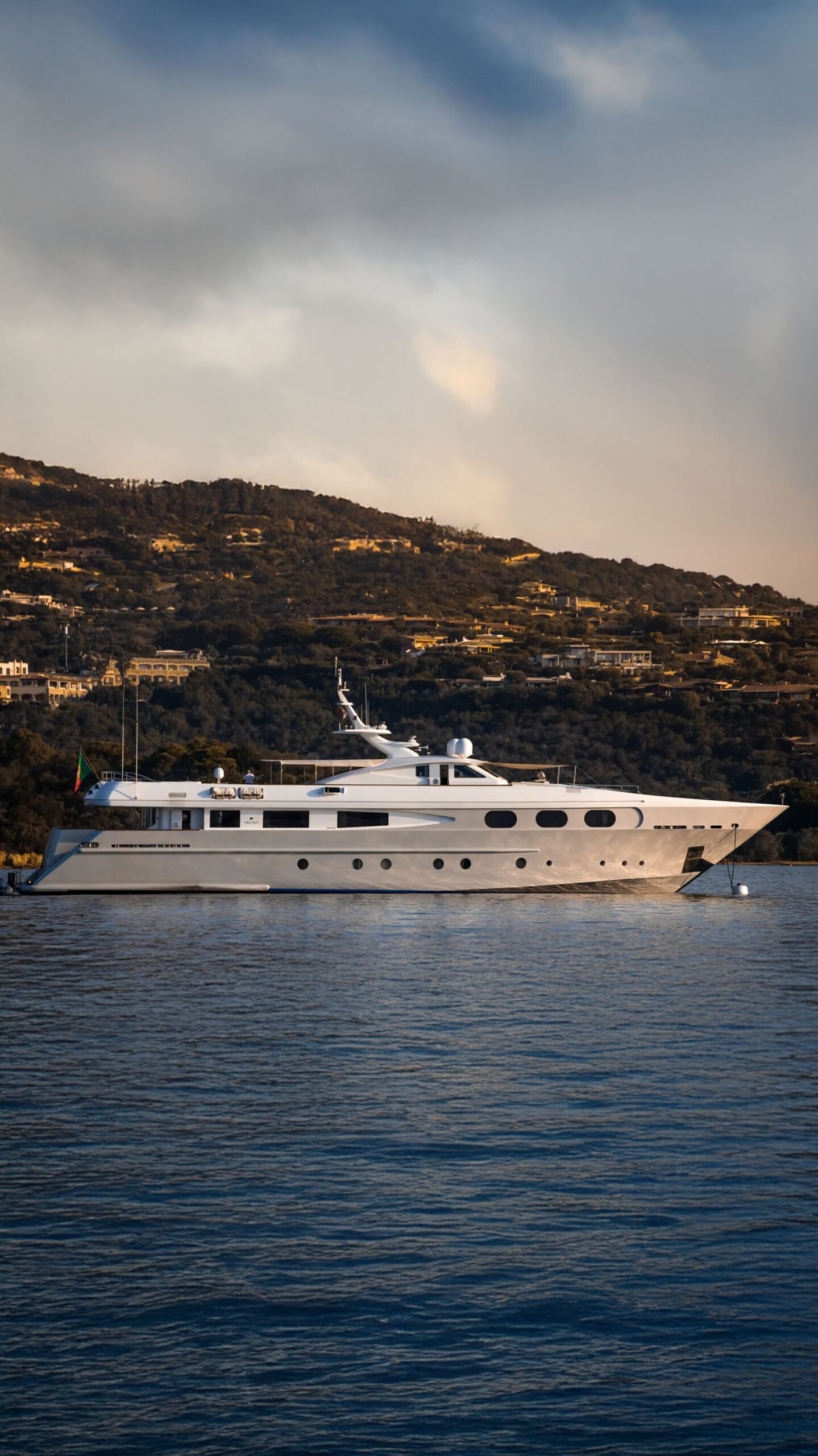 M/Y SOPHIE BLUE
