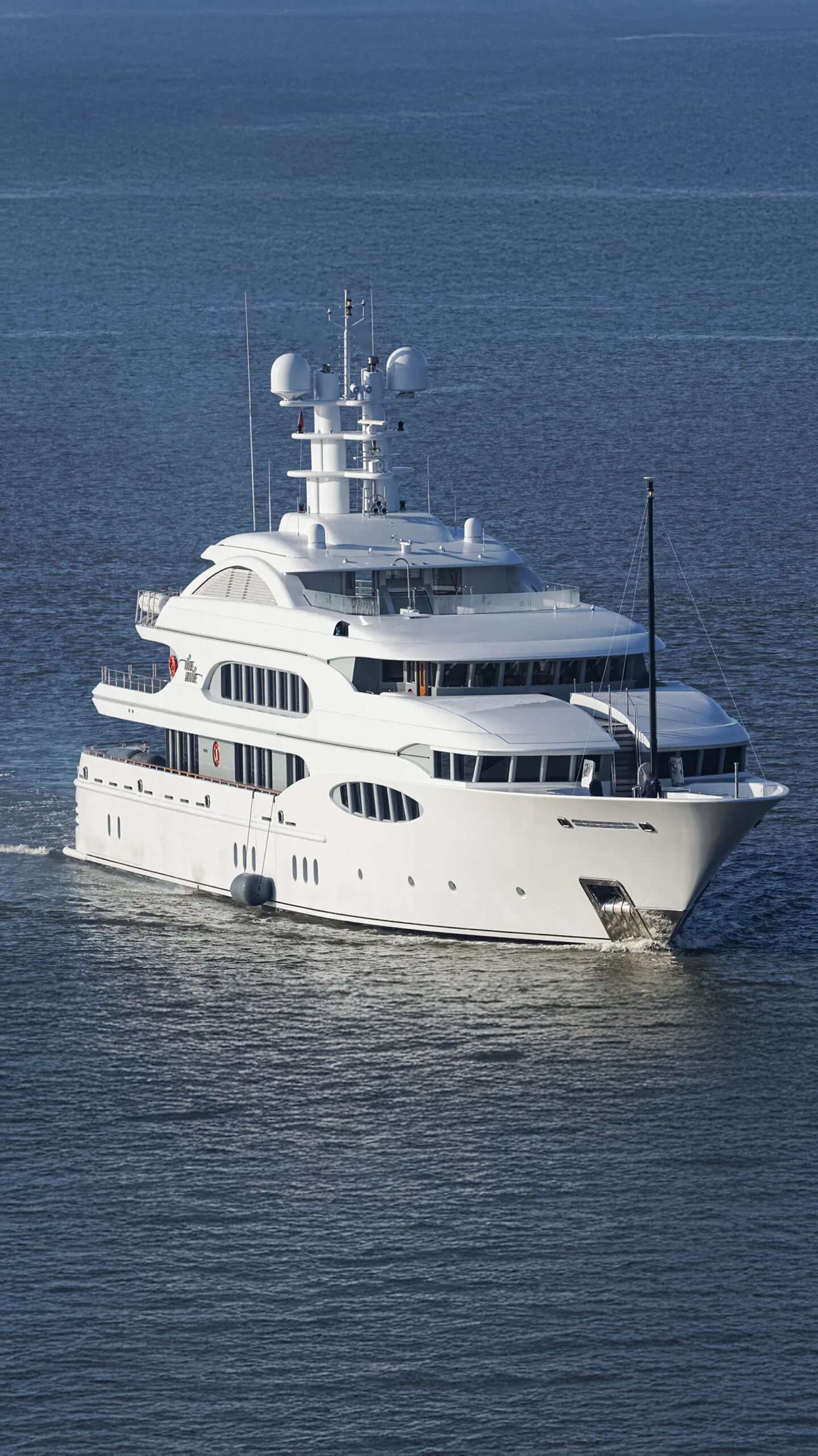 M/Y VIVE LA VIE