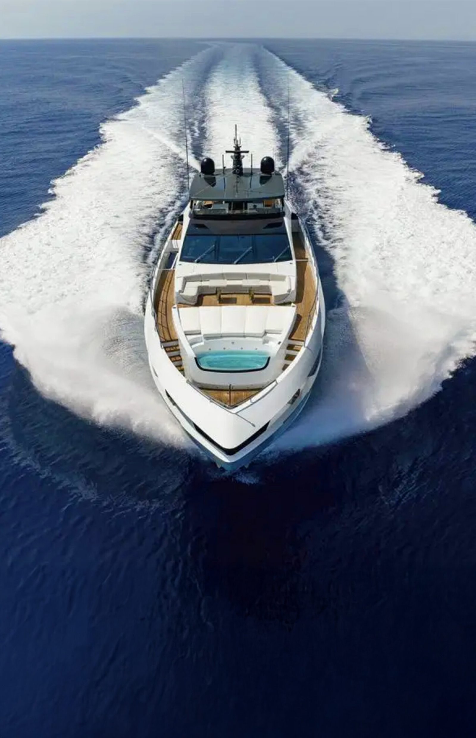 M/Y ARTEMIS