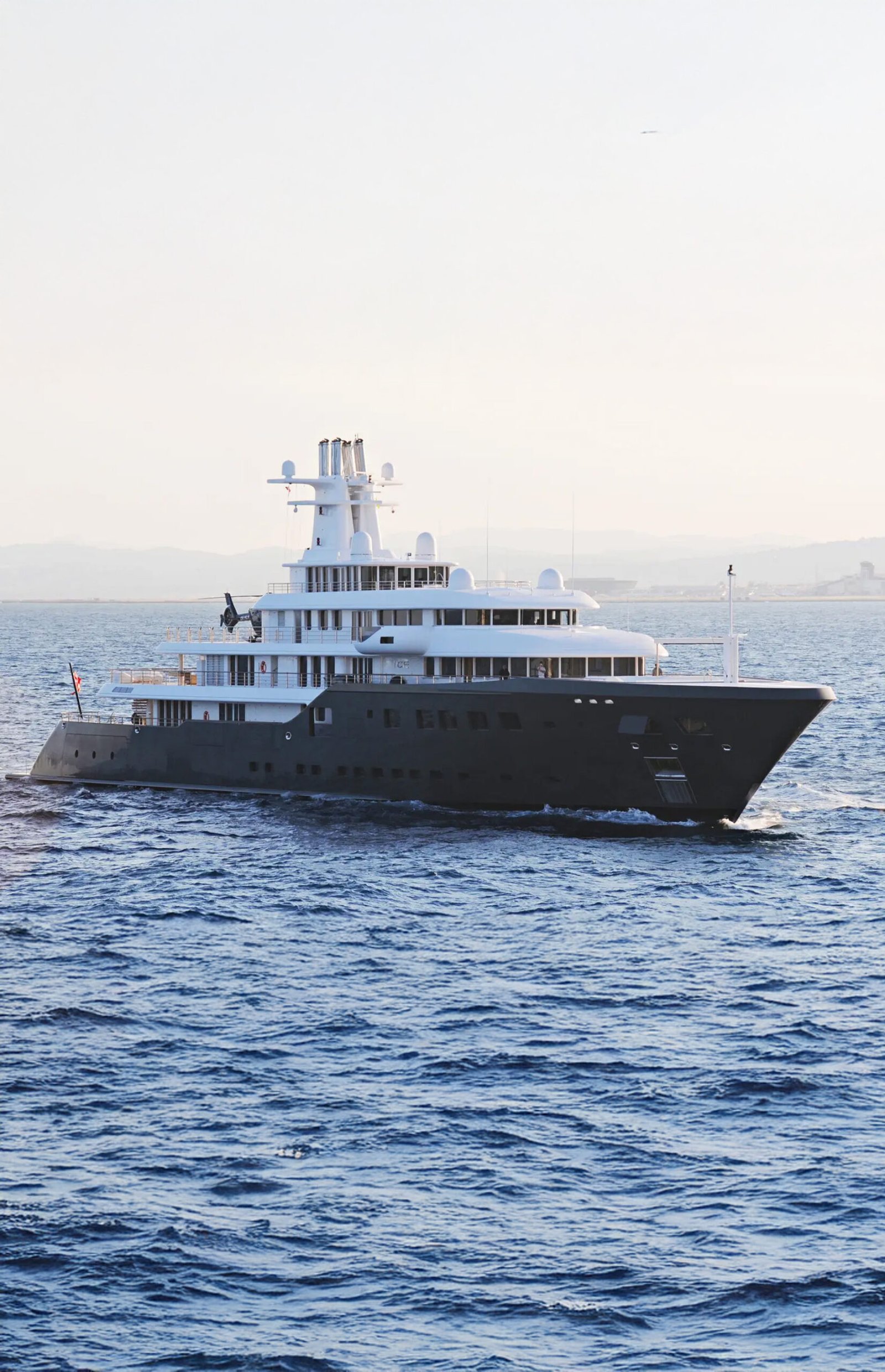M/Y ICE