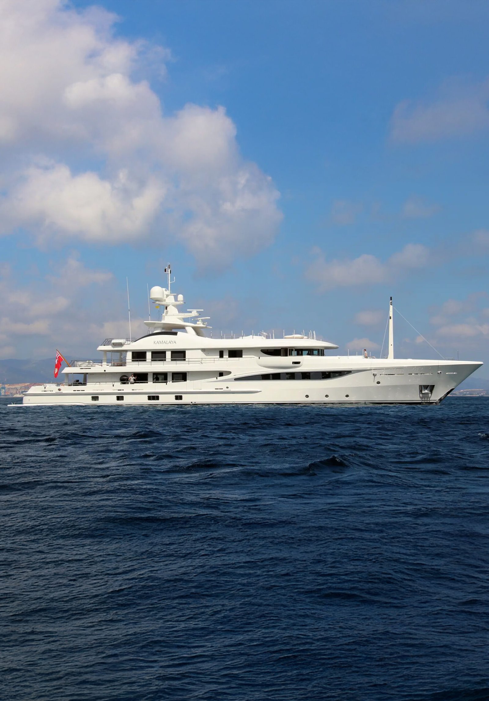 M/Y KAMALAYA