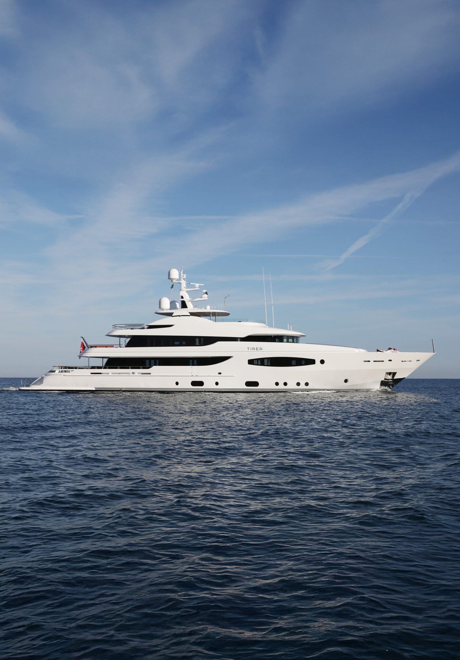 M/Y TIREA